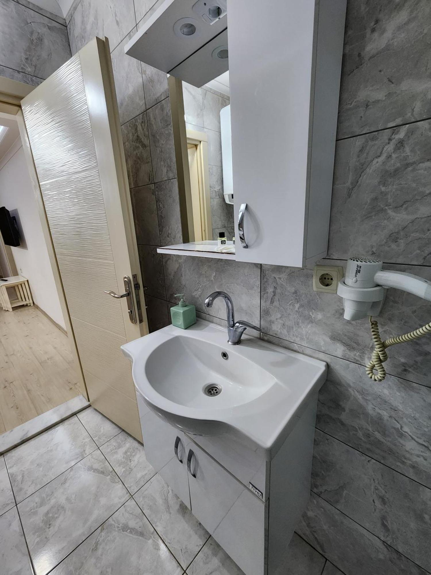 Esa Apart Hotel Trabzon Zimmer foto